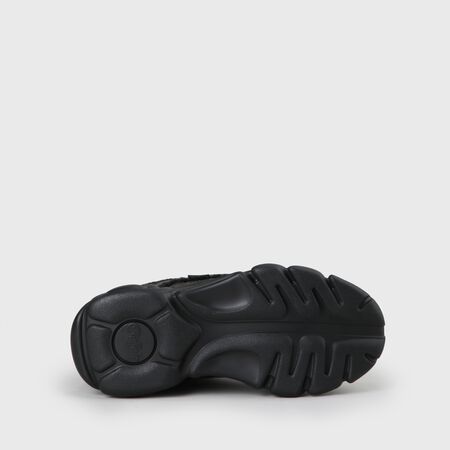 CLD Chai Sneaker aus Teddy-Stoff schwarz