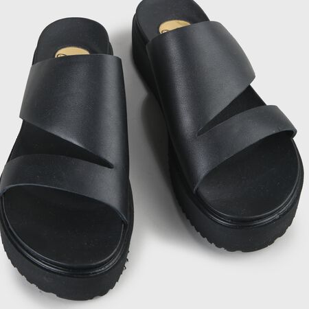 Jayma Slip-on leather 