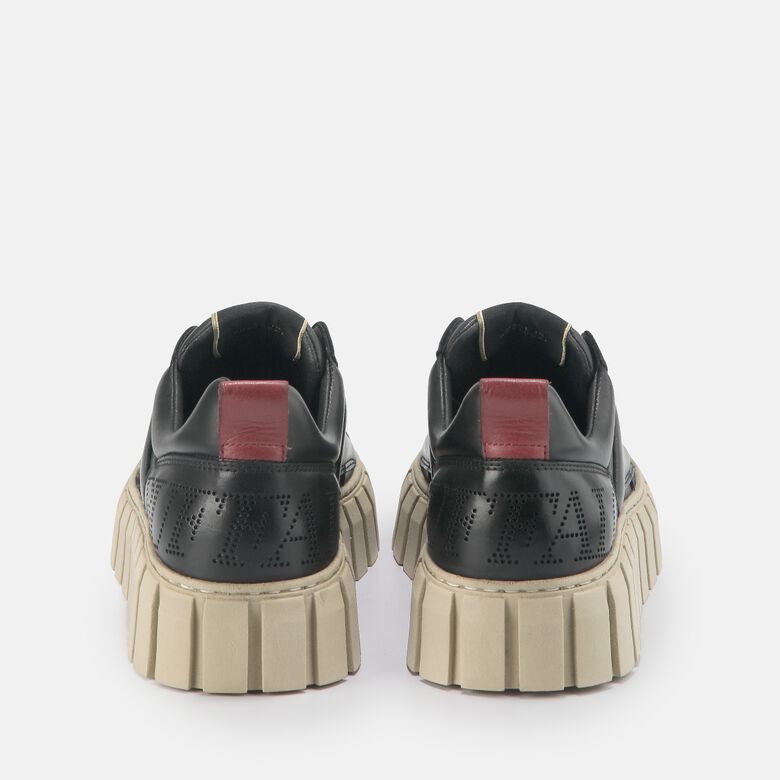 Stormi Sneaker Low Premium-Kalbsleder, schwarz