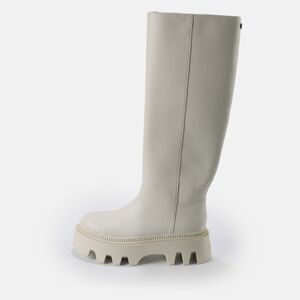 Flora Boot